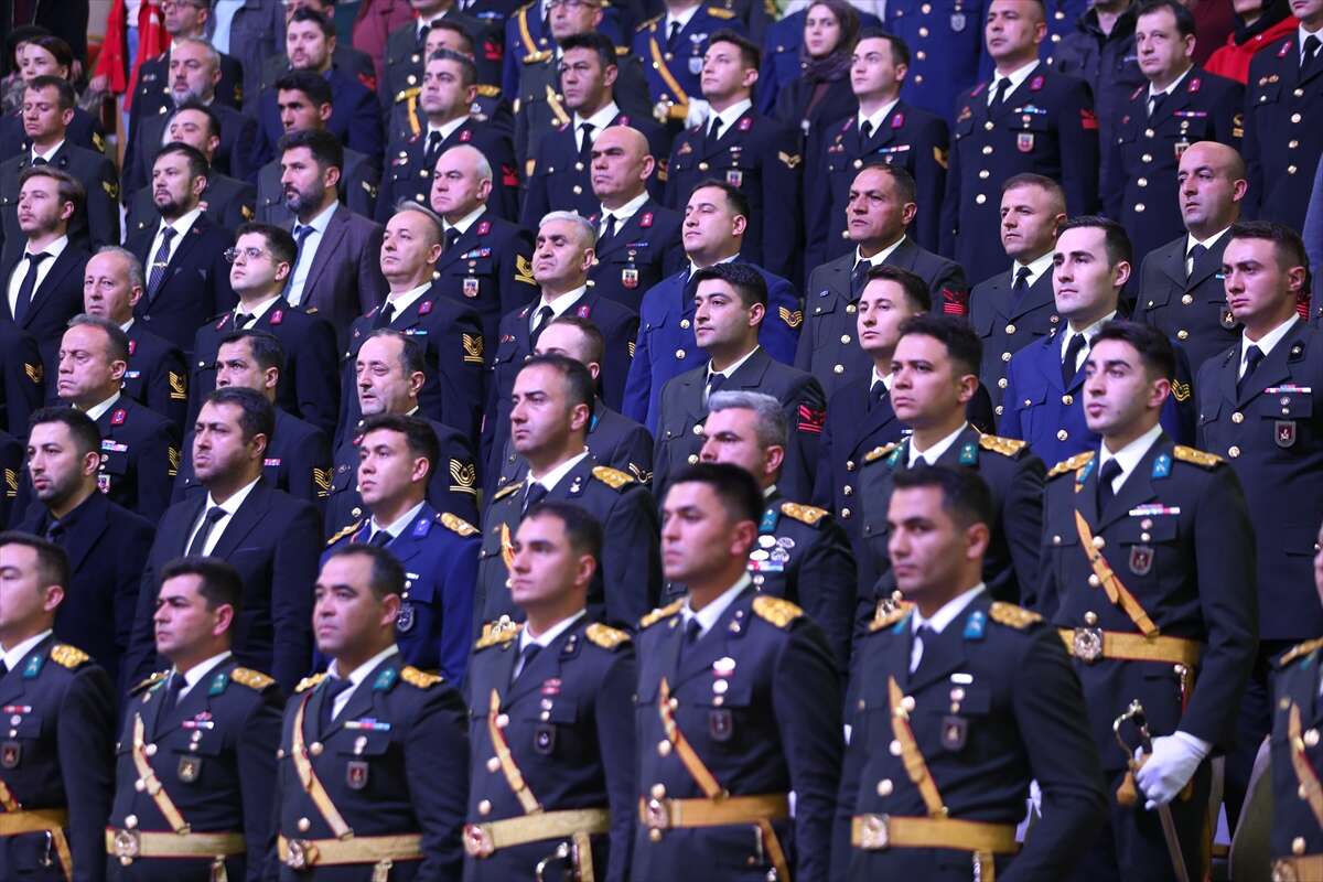 Konya'da Cumhuriyet'in 103. yılı coşkuyla kutlandı 1